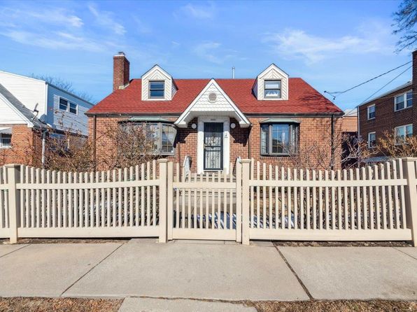 3281 Country Club Road, Bronx, NY 10465