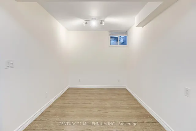 Additional image 3 of 9 Spring Grove Ave