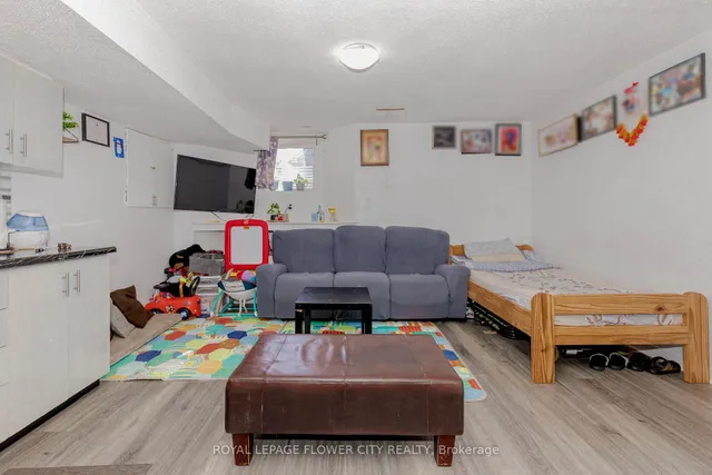 Additional image 41 of 21 Fern Valley Cres