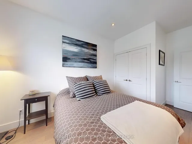 Additional image 15 of 77 Leroy Ave