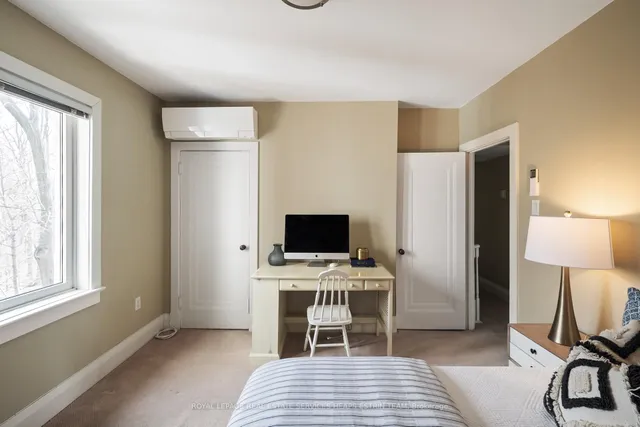 Additional image 20 of 85 Douglas Cres