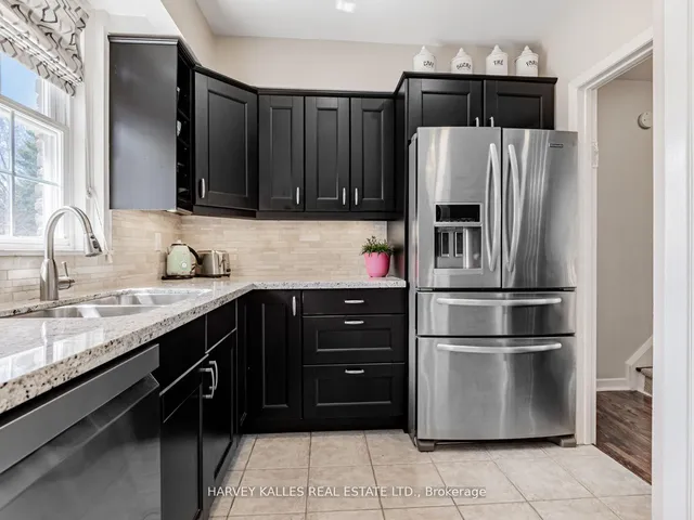 Additional image 14 of 44 Farmstead Rd