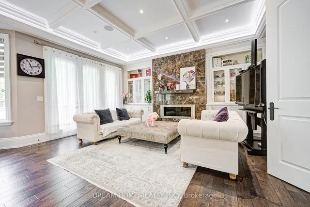 Additional image 18 of 22 Leona Dr