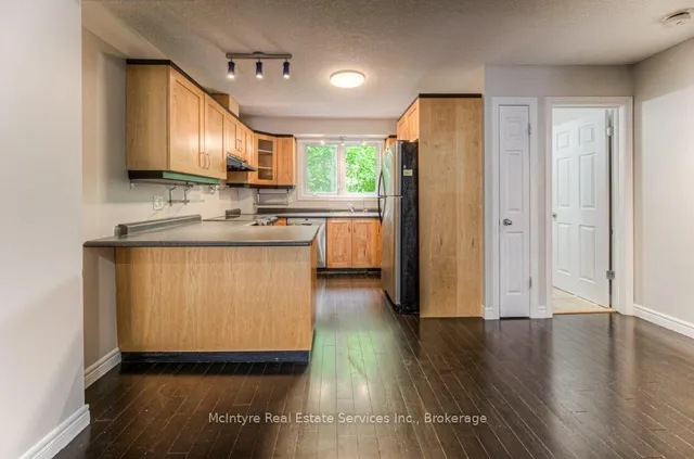 Additional image 16 of 28 Mansion St Unit 6