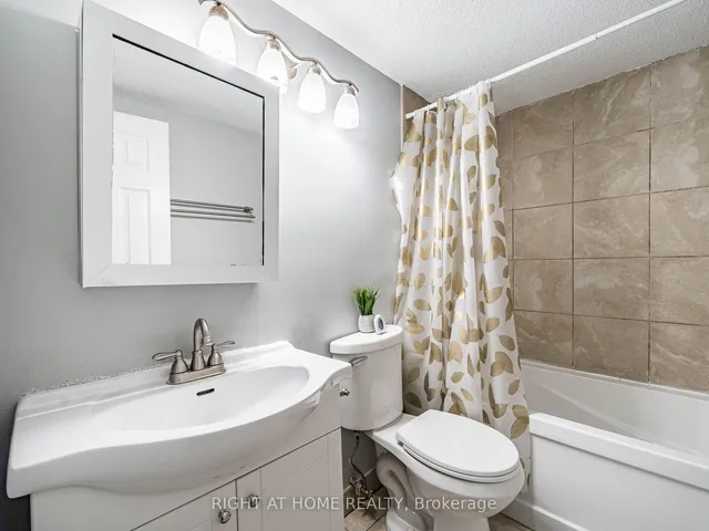 Additional image 16 of 1 Massey Sq Unit 1208