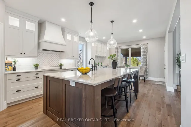 Additional image 17 of 229 Terrace Wood Cres