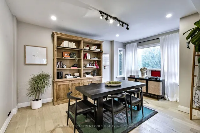 Additional image 11 of 131 Alpine Ave