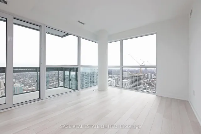 Additional image 29 of 39 Roehampton Ave Unit 3803