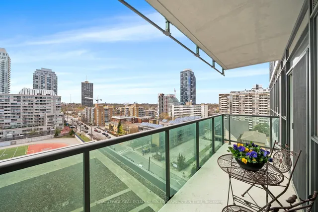 Additional image 21 of 25 Broadway Ave Unit 801