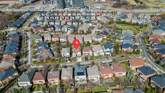 Additional image 36 of 1521 Craigleith Rd