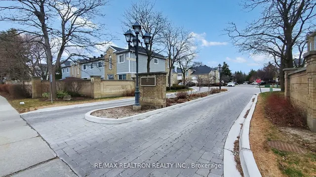 Additional image 4 of 68 Heathcliffe Sq