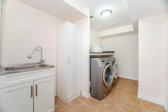 Additional image 33 of 1322 Mowat Lane