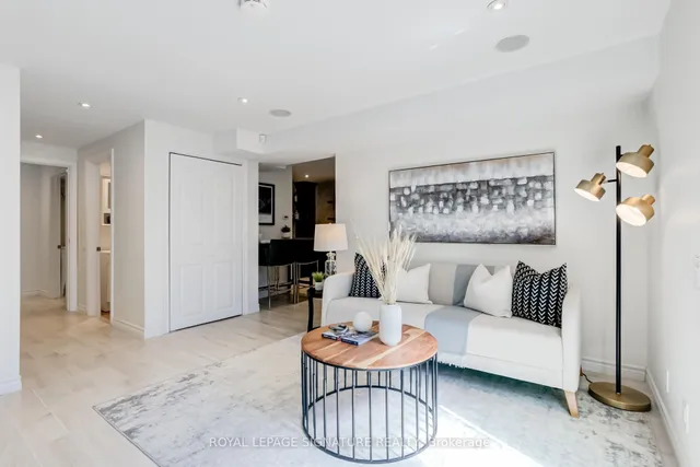 Additional image 23 of 71 Roseland Dr