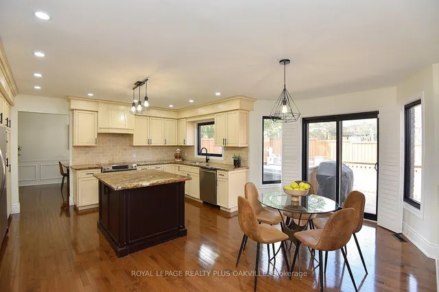 Additional image 21 of 81 Jerome Park Dr