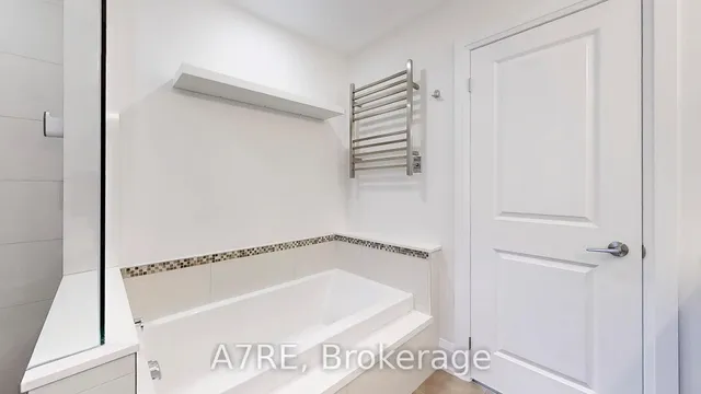 Additional image 18 of 428B Valermo Dr