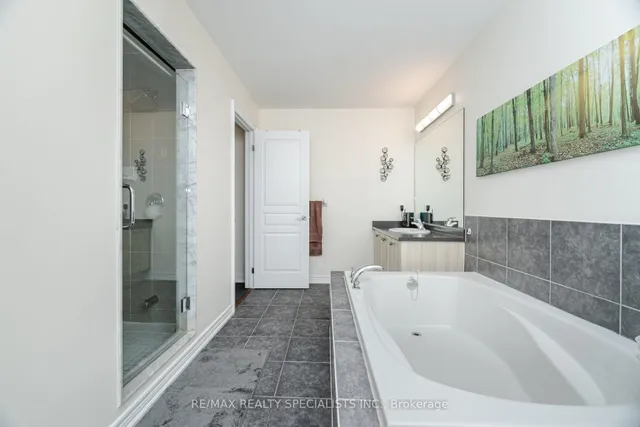 Additional image 21 of 15 Cranwood Circ