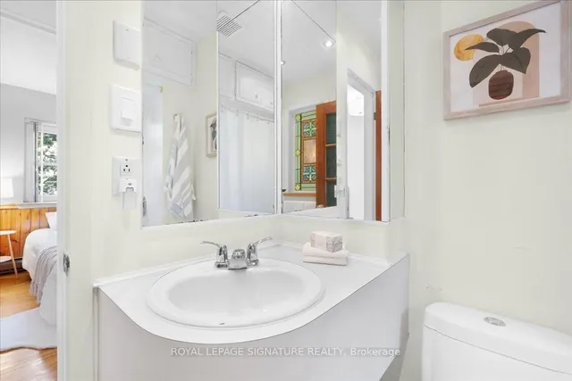 Additional image 27 of 5 Royal York Rd