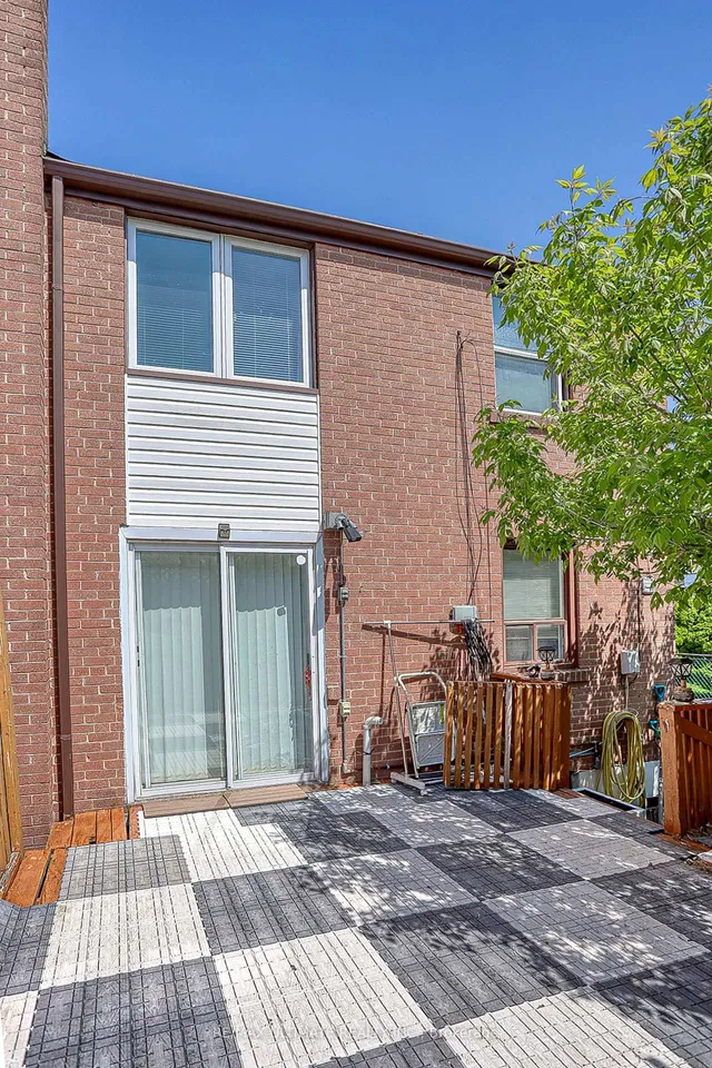 Additional image 38 of 43 Ashwick Dr