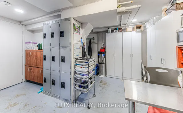 Additional image 22 of 744 Queen St