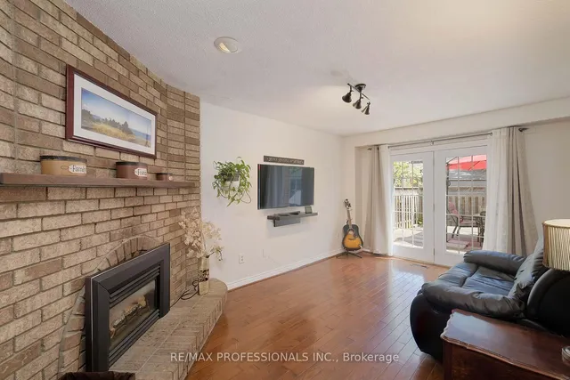 Additional image 10 of 7 Dalzell Ave