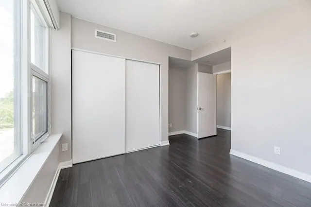 Additional image 16 of 85 Duke St Unit 402