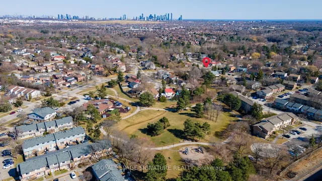 Additional image 35 of 98 Falconer Dr Unit 3