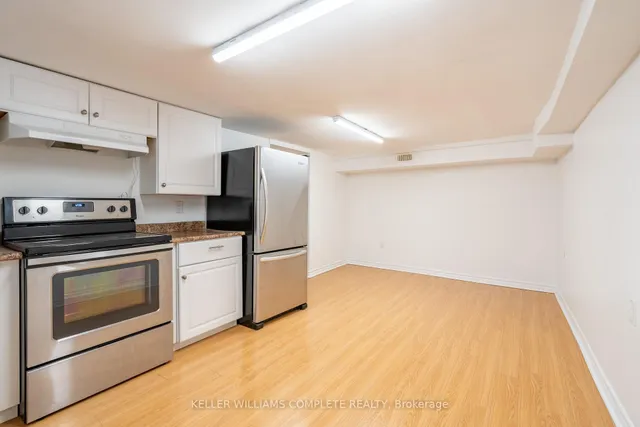 Additional image 38 of 149 Strathcona Ave