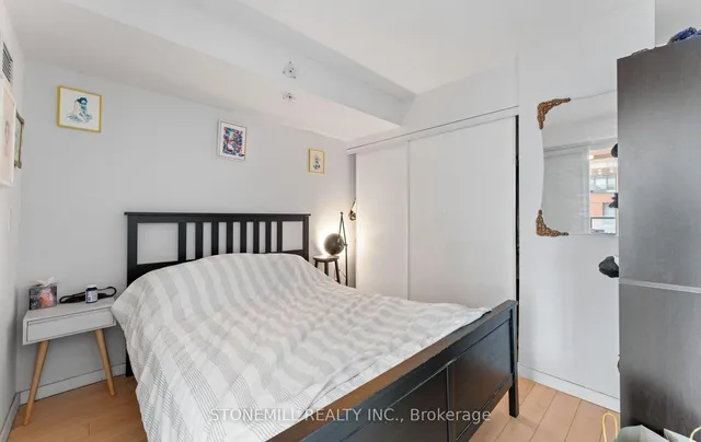 Additional image 17 of 36 Lisgar St Unit 521E