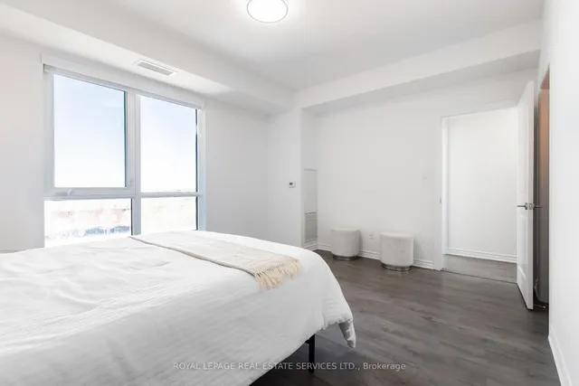 Additional image 31 of 150 Oak Park Blvd Unit 422