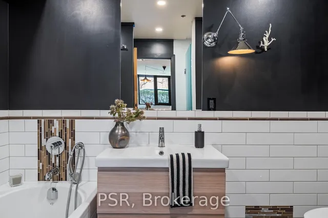 Additional image 28 of 1 Columbus Ave Unit L1