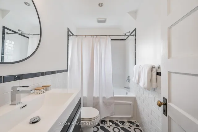 Additional image 28 of 305 Delaware Ave