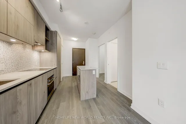 Additional image 21 of 1 Yorkville Ave Unit 1212