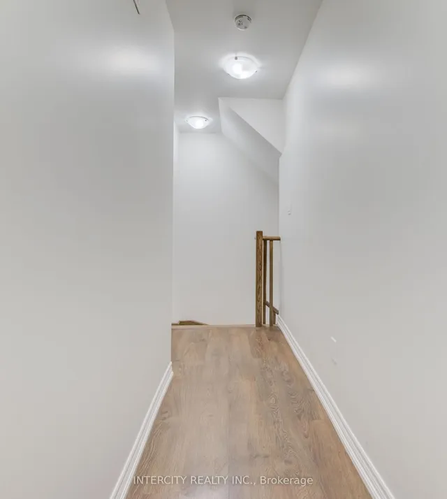 Additional image 11 of 2205 LILLYKIN St Unit 4