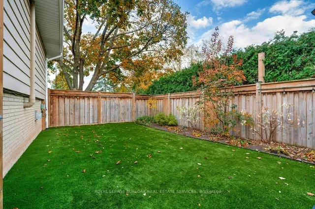 Additional image 37 of 360 Cosburn Cres