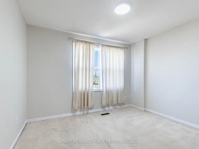 Additional image 40 of 5020 Northern Lights Circ