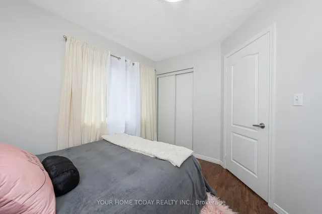 Additional image 35 of 828 Gazley Circ