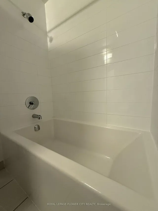 Additional image 8 of 62 Forest Manor Rd Unit 304