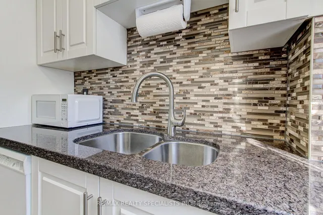 Additional image 21 of 98 Tulip Dr