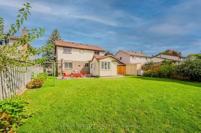 Additional image 42 of 136 St Jerome Cres