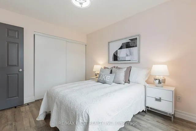 Additional image 28 of 284 Alexander Cres