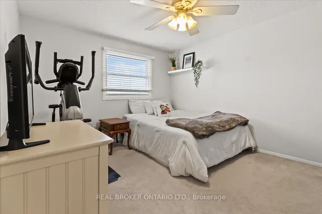 Additional image 23 of 2257 Silverbirch Crt