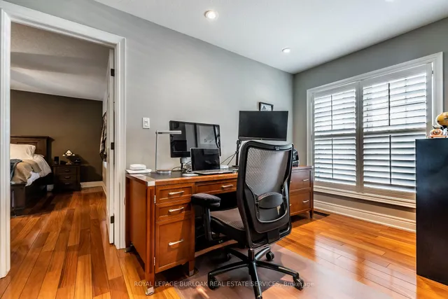 Additional image 5 of 424 Henderson Rd