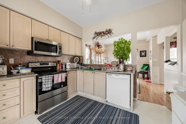 Additional image 7 of 630 Evans Ave Unit 42