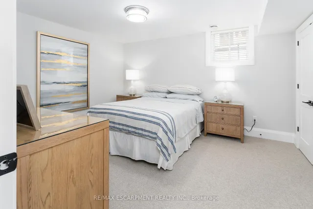 Additional image 30 of 152 Moore Cres