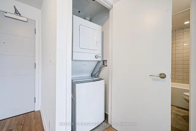 Additional image 24 of 203 College St Unit 1007