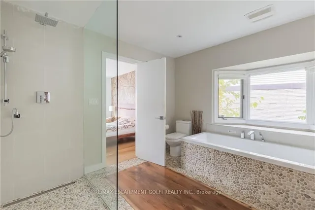 Additional image 23 of 39 Hilts Dr