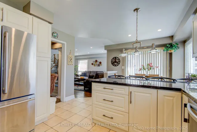 Additional image 14 of 1044 Zimmerman Cres