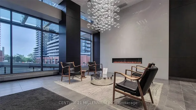 Additional image 3 of 10 Park lawn Rd Unit 1304