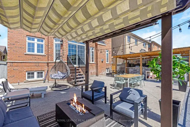 Additional image 38 of 606 Nairn Circ