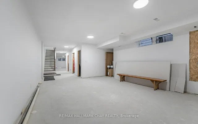 Additional image 33 of 611 Northcliffe Blvd